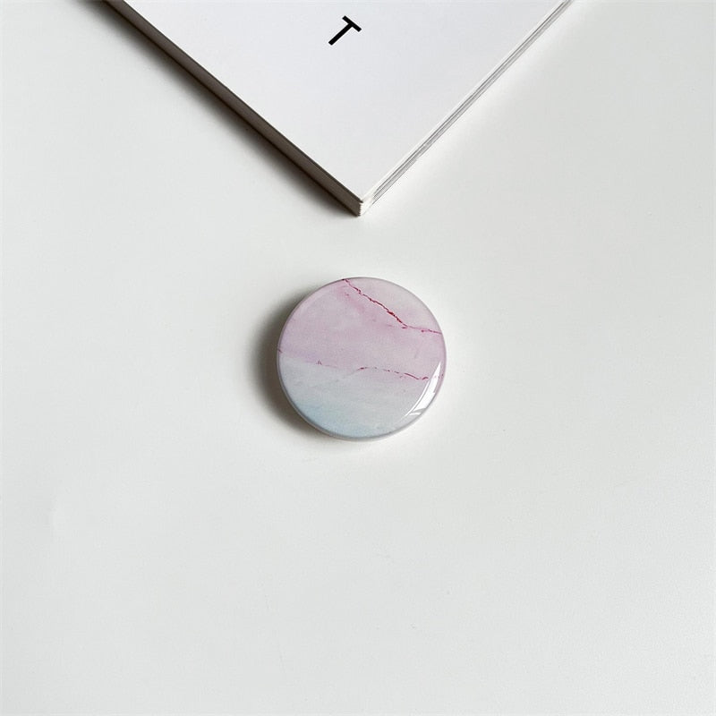 Glossy Marble Texture Stretch Grip
