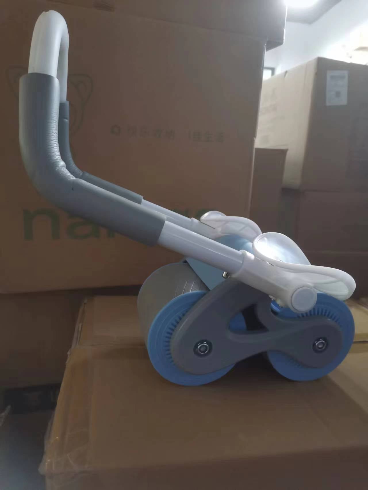 Automatic Rebound Ab Wheel Roller