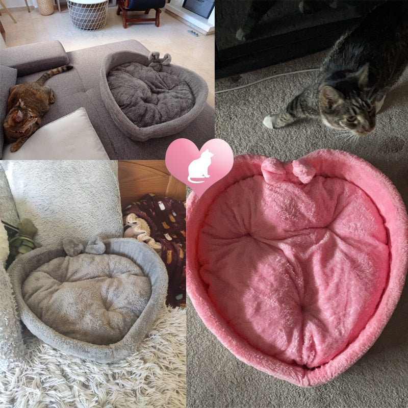 Cute Cat Bed Heart-Shaped Bed