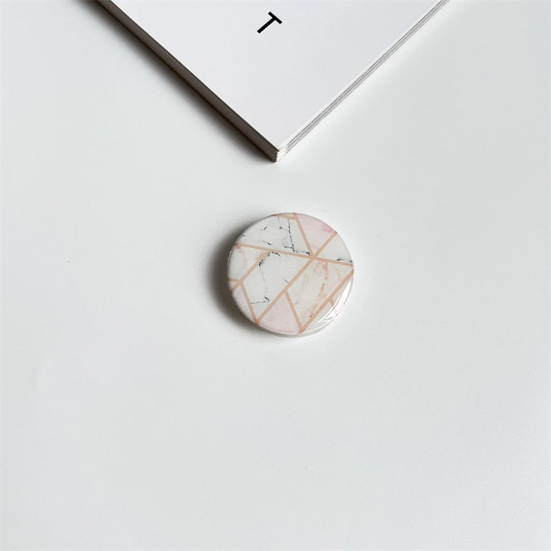 Glossy Marble Texture Stretch Grip