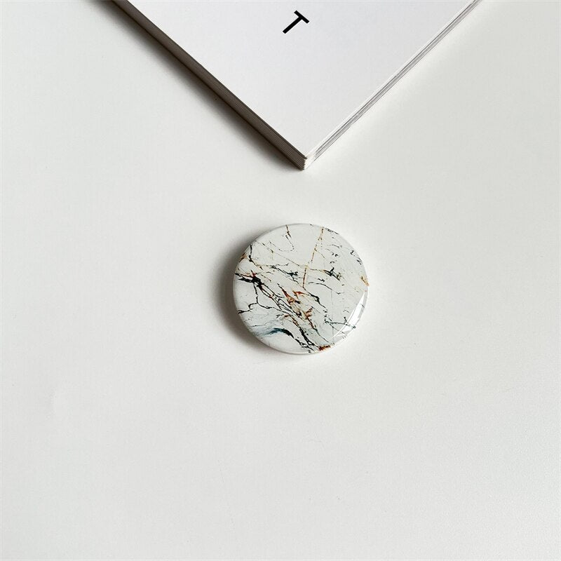 Glossy Marble Texture Stretch Grip