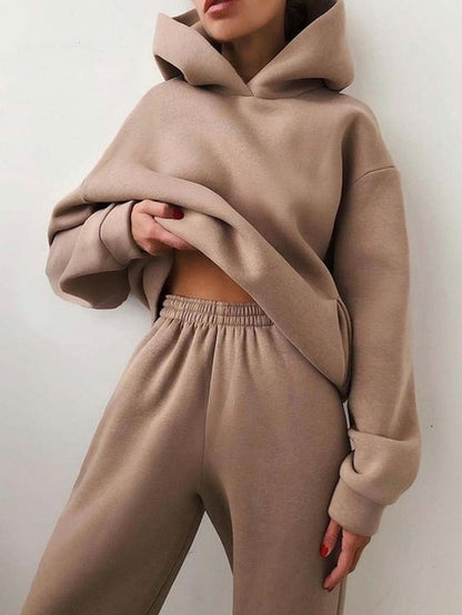 Cozy Chic: Women's Oversized Fleece Two-Piece Set for Autumn/Winter 2021