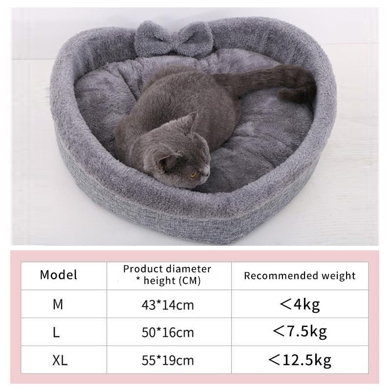 Cute Cat Bed Heart-Shaped Bed