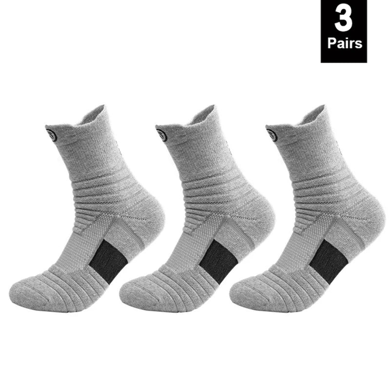 "Ultimate Performance Anti-Slip Sports Socks - Stay Comfortable and Odor-Free During Football, Soccer, and Basketball Games - Perfect Fit for Men and Women - Available in Short and Long Tube Styles - Sizes 38-43"